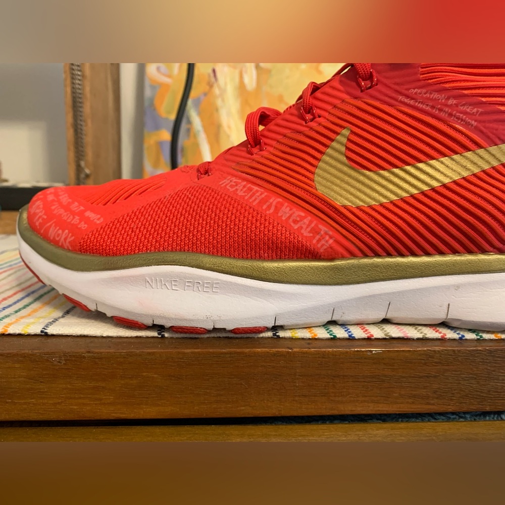 Nike Free Train Instinct ‘Hustle Hart’ red Size 10.5M